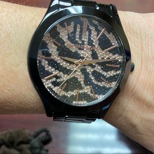🖤💛Michael Kors Watch🖤💛VERY AUTHENTIC